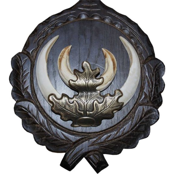 Ornament bronz panoplie mistret colti