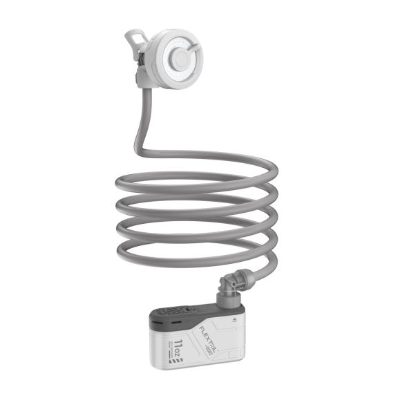 Duș Portabil de Camping Flextail Max Shower – Pompă Electrică Reîncărcabilă, Debit Reglabil, Alb
